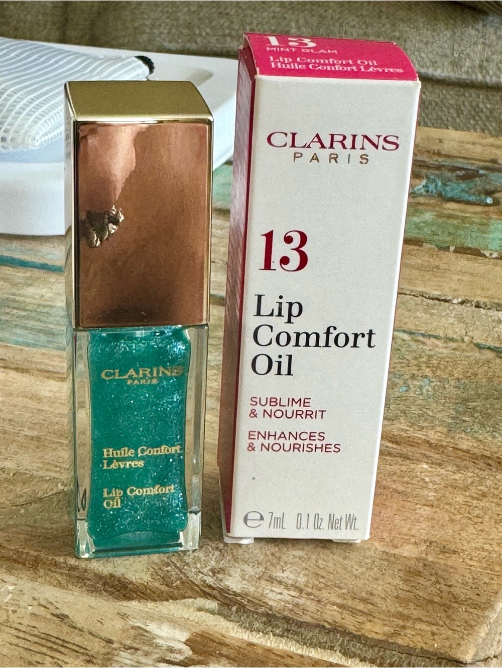 Clarins Lip Comfort Oil - 13 Mint Glam 7 mL - Picture 4 of 9